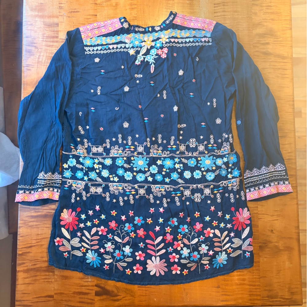 Johnny Was embroidered tunic top - Picture 5 of 7